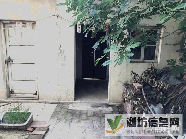 一樓帶大院!大院!有南門,實小近,標準三室,全明通透