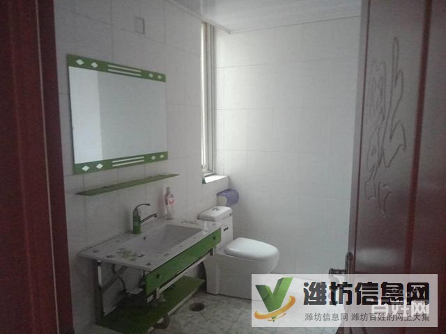 領世新城精裝房 2室2廳裝修未住帶院子 出稅鑰匙在