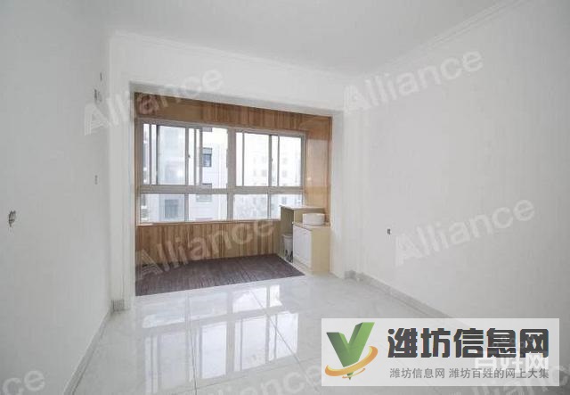 北海路麥德龍高鐵北站近新元盛景花園 白色精裝三室