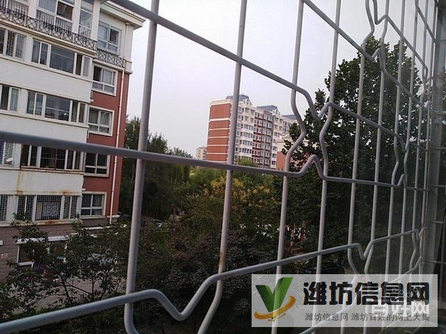 北關(guān)小學(xué)近華實(shí)小區(qū)精裝好房!急售!多層2樓,共5層!價(jià)可議!