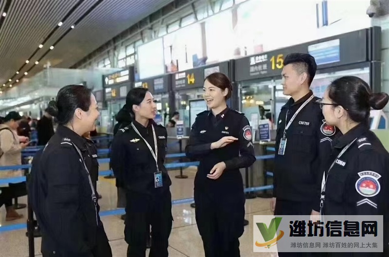 上一休一高鐵跟車乘務員，進站安檢員